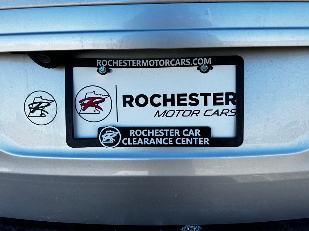 2010 Volkswagen Routan SE