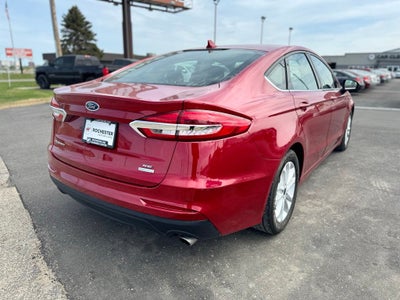 2020 Ford Fusion SE