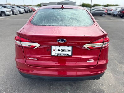 2020 Ford Fusion SE