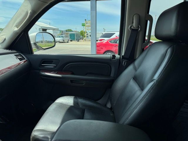 2008 Cadillac Escalade EXT Base