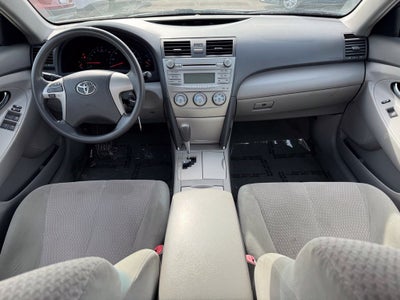 2010 Toyota Camry LE