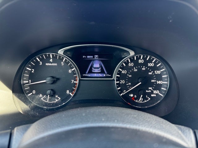 2018 Nissan Pathfinder SL