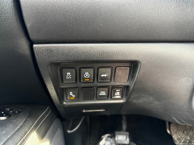 2018 Nissan Pathfinder SL