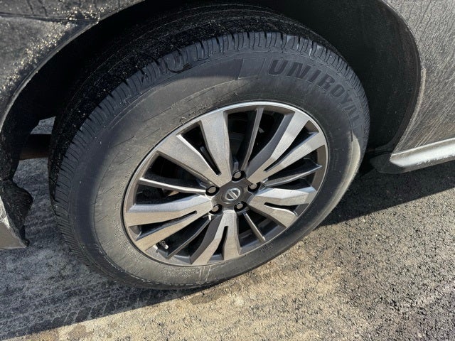 2018 Nissan Pathfinder SL