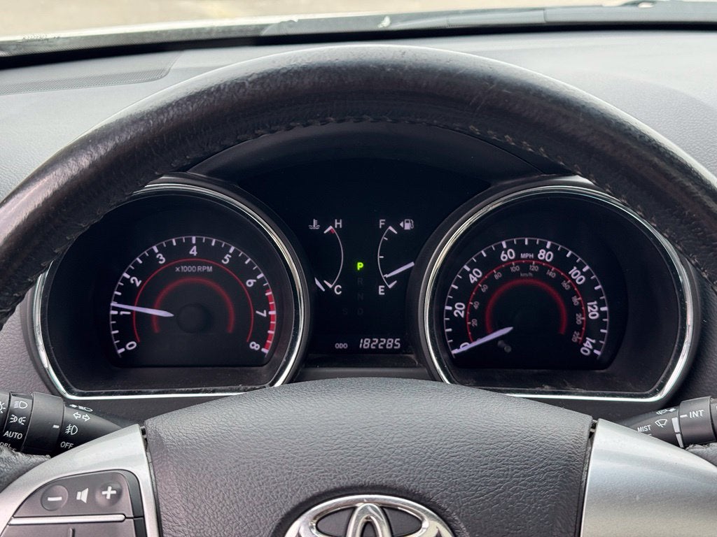 2013 Toyota Highlander SE