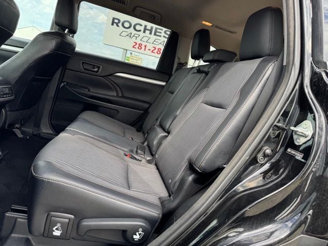 2014 Toyota Highlander LE Plus V6