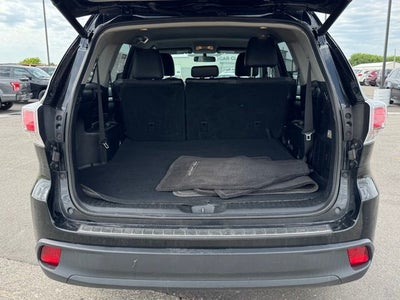 2014 Toyota Highlander LE Plus V6