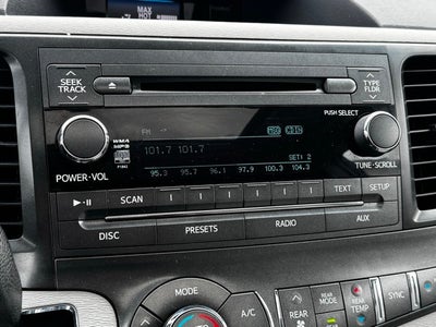 2013 Toyota Sienna XLE 7 Passenger