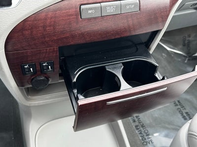 2013 Toyota Sienna XLE 7 Passenger