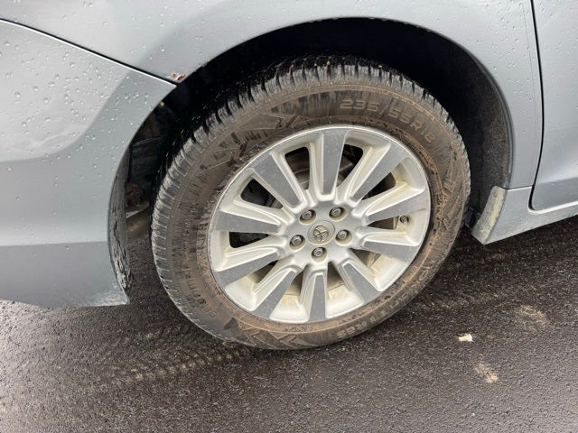 2013 Toyota Sienna XLE 7 Passenger