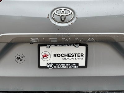 2013 Toyota Sienna XLE 7 Passenger