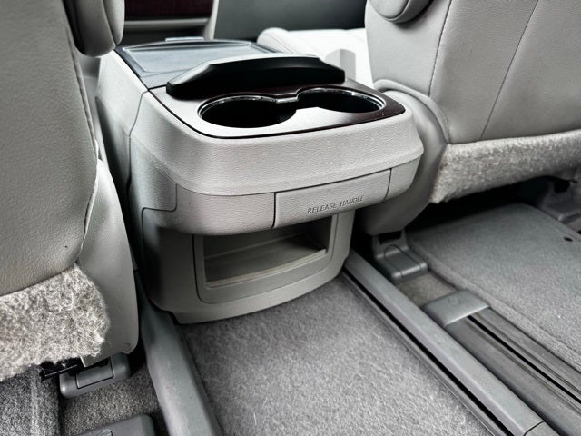 2013 Toyota Sienna XLE 7 Passenger