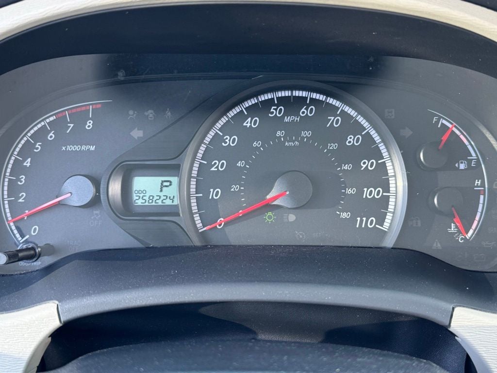 2012 Toyota Sienna LE 7 Passenger