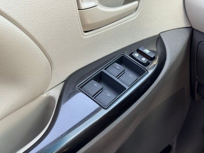 2012 Toyota Sienna LE 7 Passenger