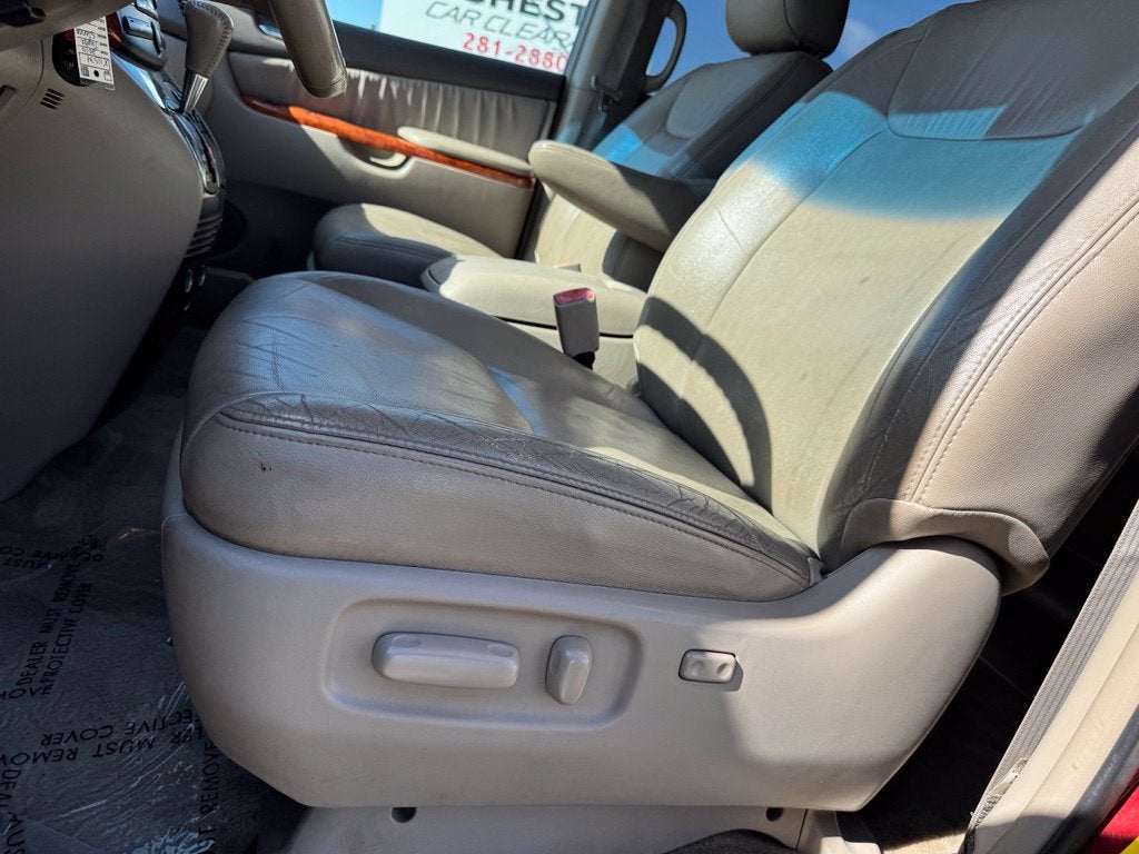 2010 Toyota Sienna XLE