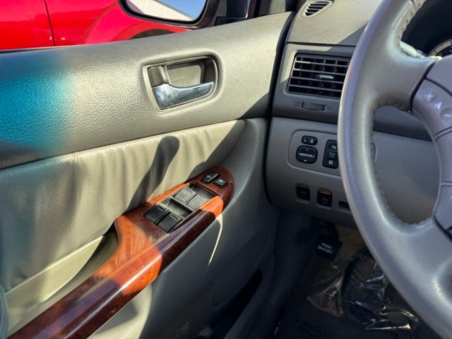 2005 Toyota Sienna XLE 7 Passenger