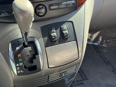 2005 Toyota Sienna XLE 7 Passenger