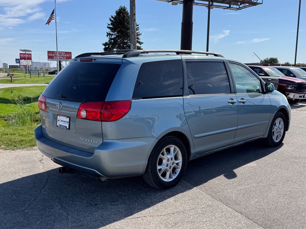 2006 Toyota Sienna XLE