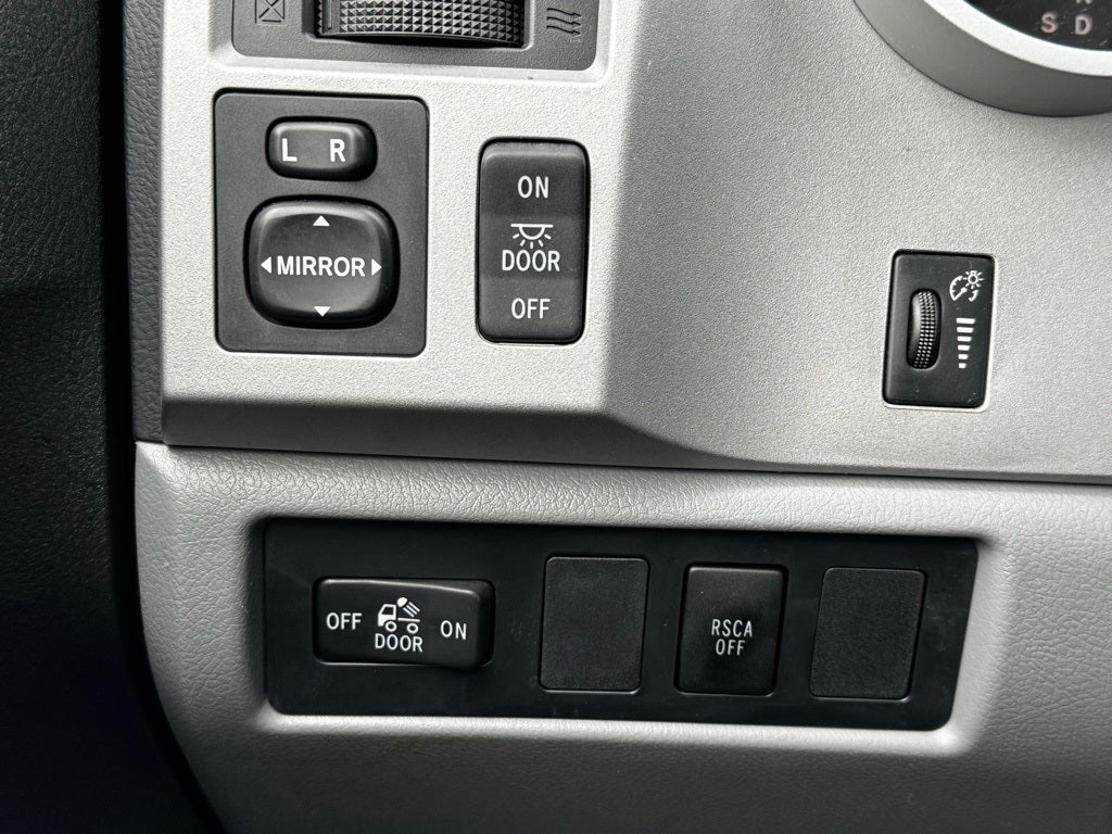 2009 Toyota Tundra SR5