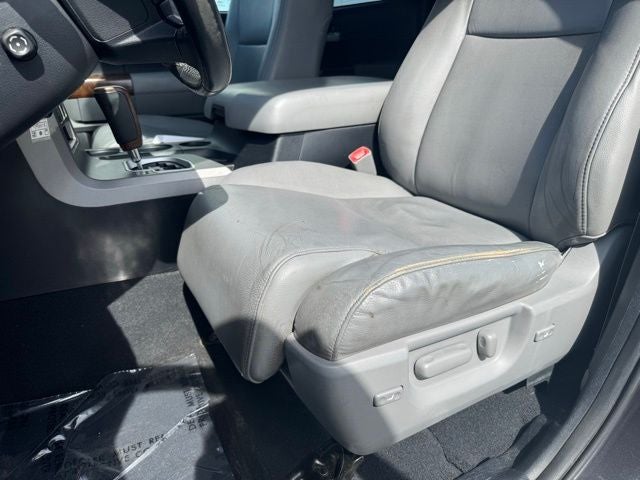 2013 Toyota Tundra Limited
