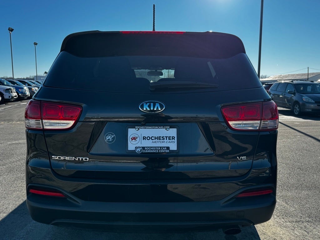 2016 Kia Sorento LX
