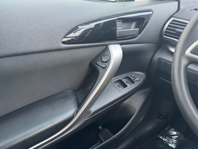 2019 Mitsubishi Eclipse Cross ES