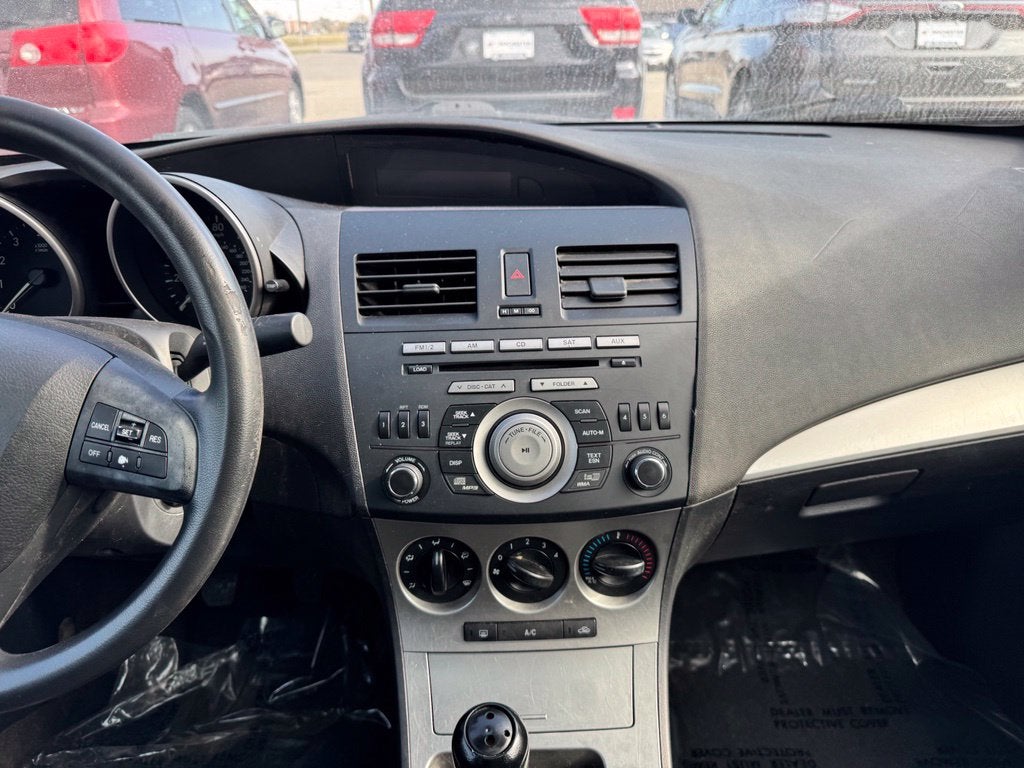 Used 2011 Mazda MAZDA3 i Touring with VIN JM1BL1VF6B1361006 for sale in Rochester, Minnesota