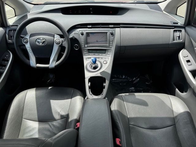 2010 Toyota Prius III