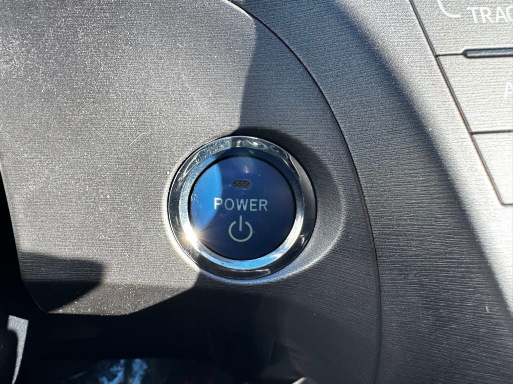 2013 Toyota Prius Three