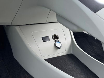 2014 Toyota Prius Two