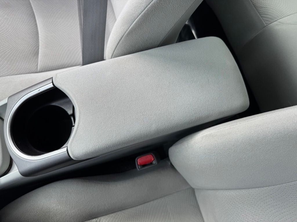 2014 Toyota Prius Two