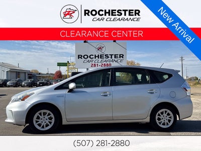 2014 Toyota Prius v Two