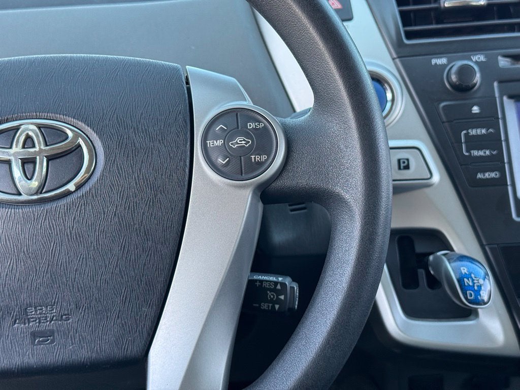 2014 Toyota Prius v Two