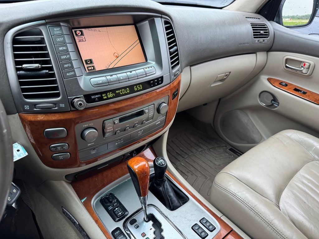 2005 Lexus LX 470