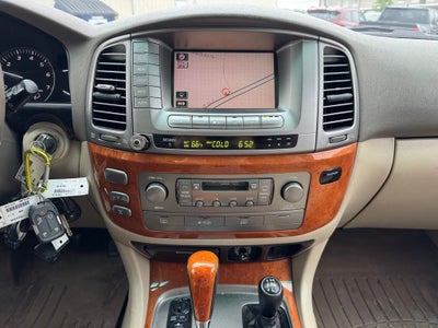 2005 Lexus LX 470
