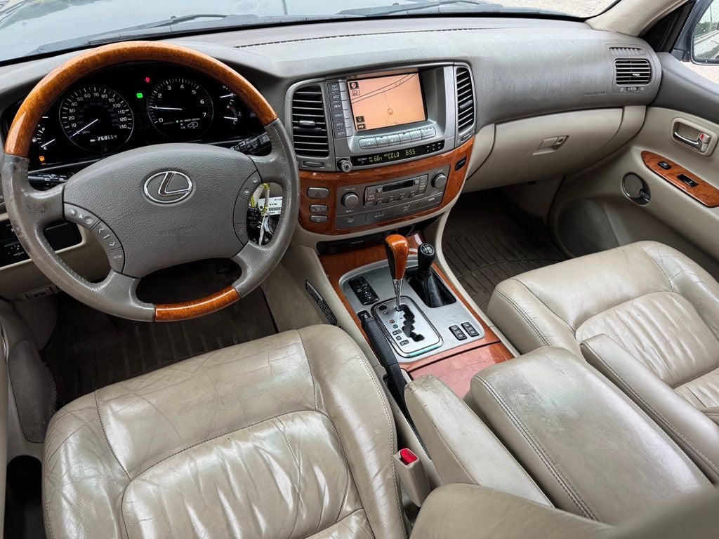 2005 Lexus LX 470