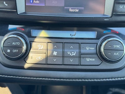 2018 Toyota RAV4 Hybrid LE