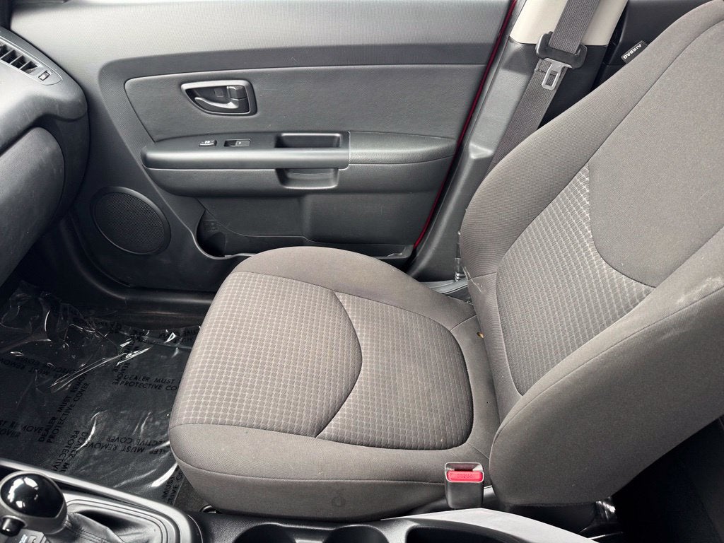 2013 Kia Soul Base