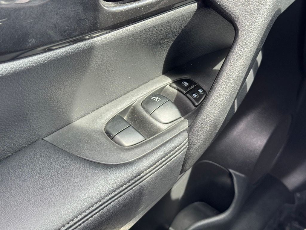 2017 Nissan Rogue SV AWD
