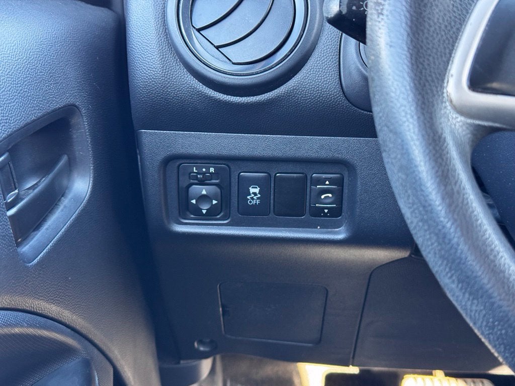 2017 Mitsubishi Mirage ES