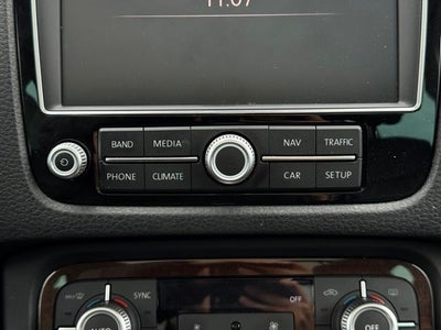 2015 Volkswagen Touareg V6 TDI Lux