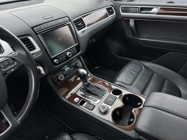 2015 Volkswagen Touareg V6 TDI Lux