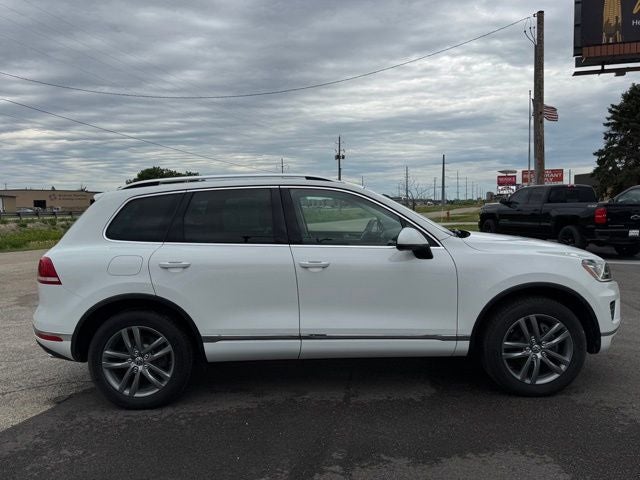 2015 Volkswagen Touareg V6 TDI Lux