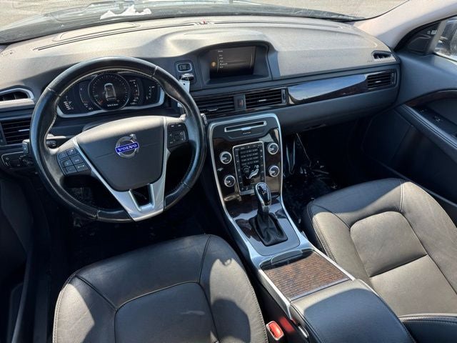 2015 Volvo XC70 T6 Platinum