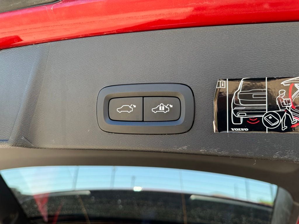 2019 Volvo XC40 Momentum