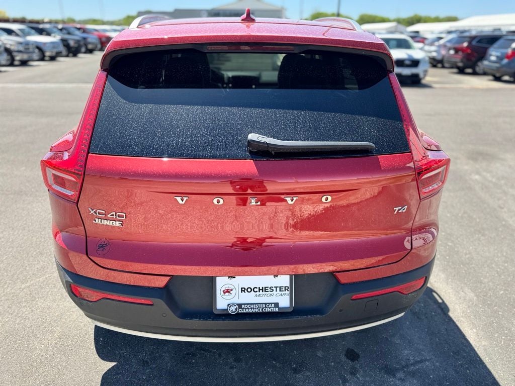 2019 Volvo XC40 Momentum